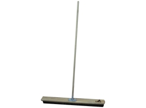 ESCOBILLON CRIN 80 CMS. BARNIZADO LEON