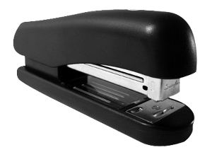 CORCHETERA PLASTICA SWINGLINE 219 PEQUEÑA NEGRA