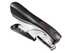 CORCHETERA ALICATE SWINGLINE MDNA GRIS/NEG 20 HJS